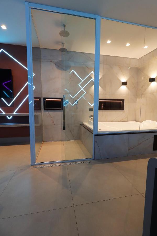 Mood Love hotel 5*